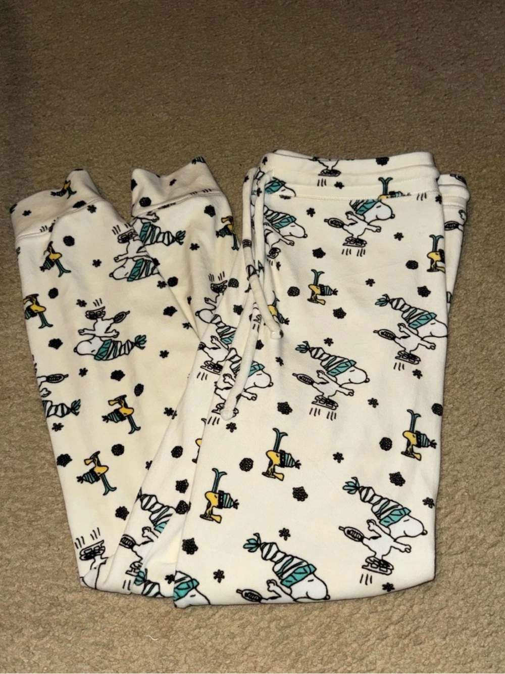 American Eagle Outfitters White Pajama Pants with Teal and Yellow Snoopy Print